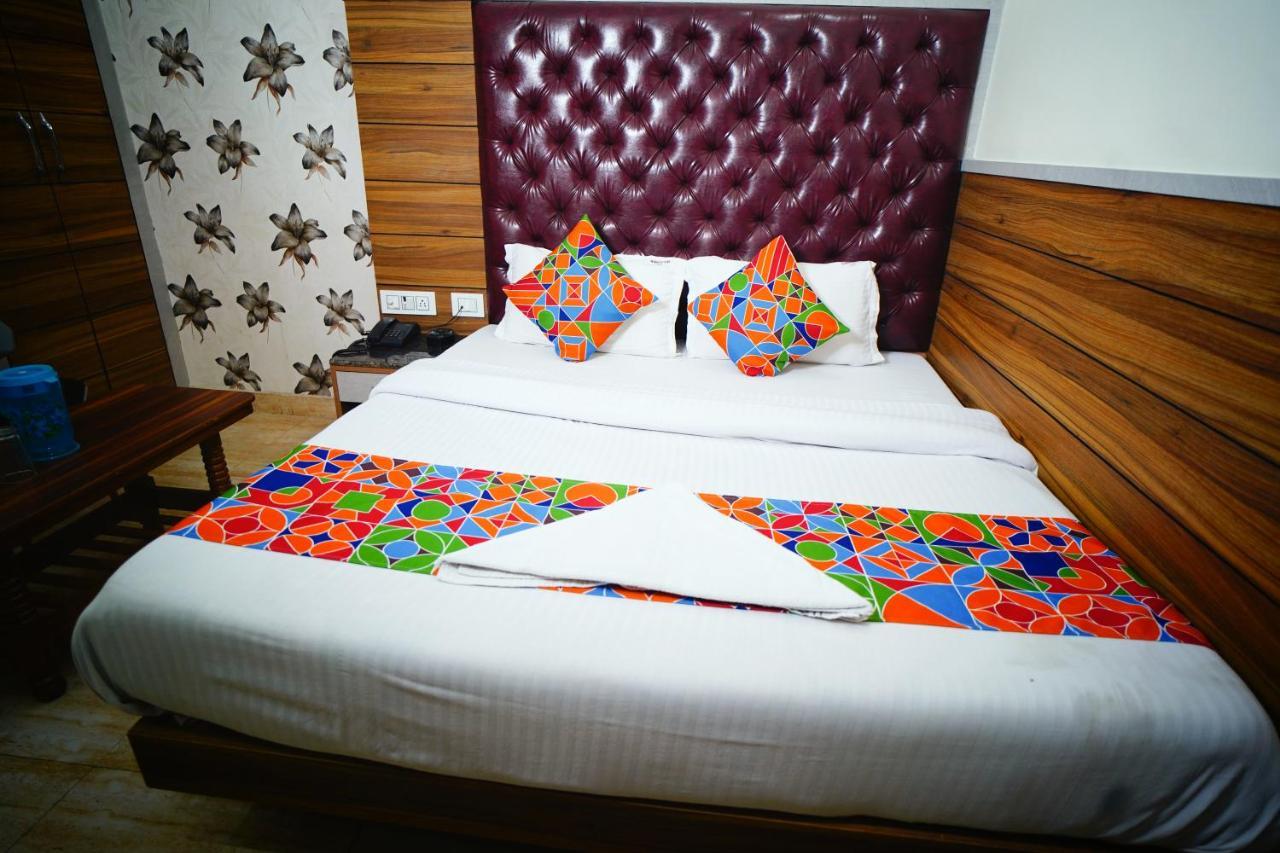 Hotel Delhi Darshan Deluxe-By Rsl Hospitality New Delhi Luaran gambar